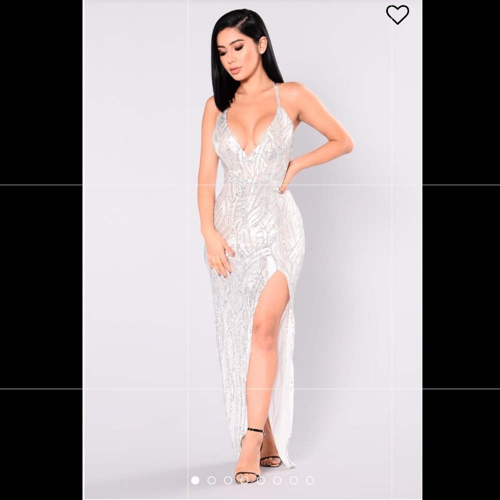 Living a dream sequin dress- silver/nude